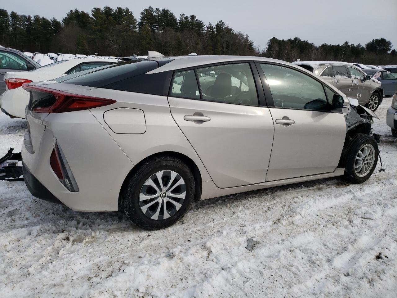 2020 Toyota Prius - Image 3