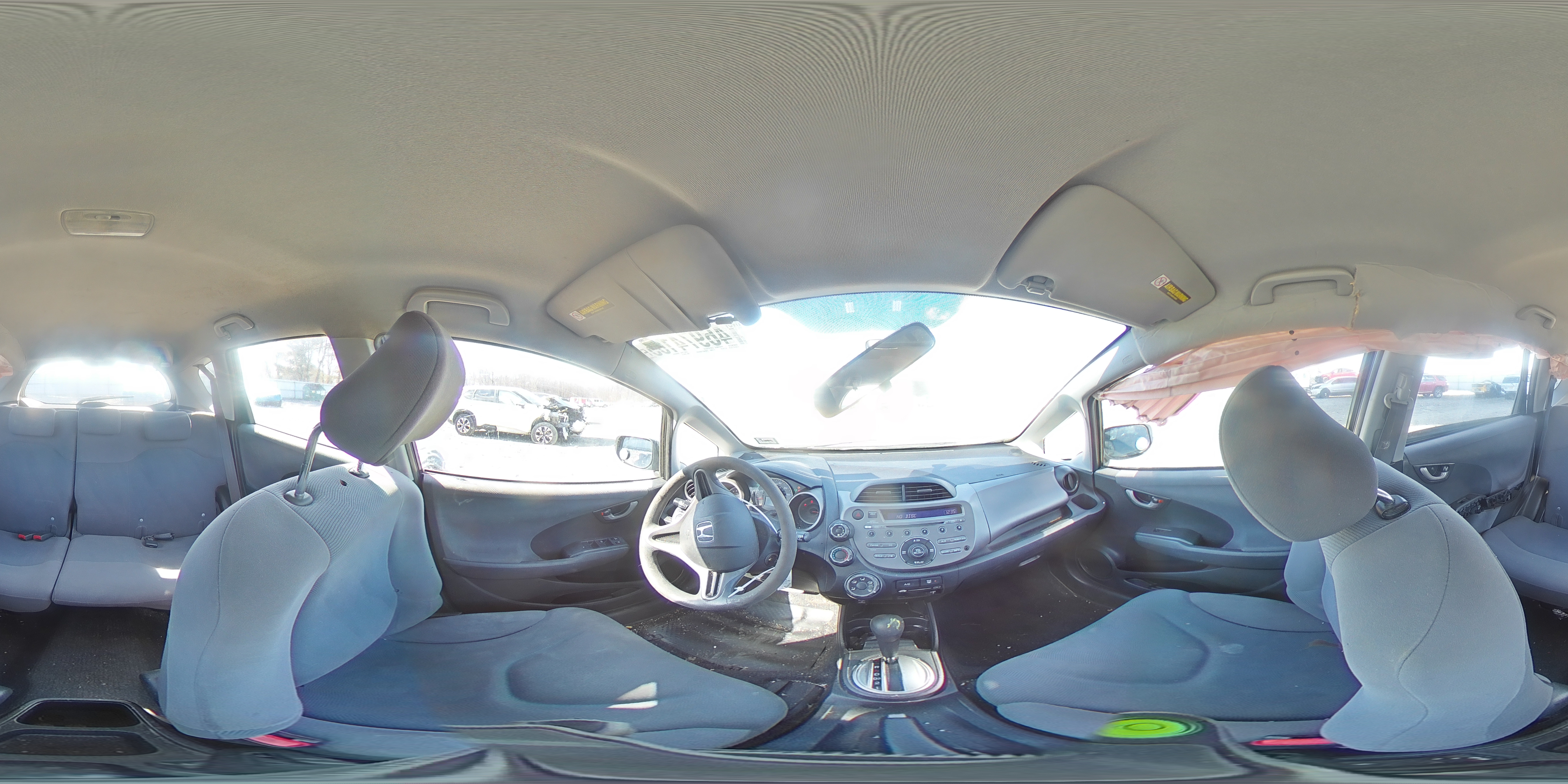 2010 Honda Fit - Image 13
