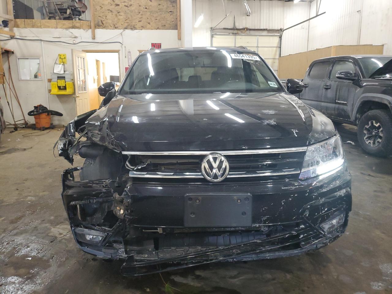 2021 Volkswagen Tiguan - Image 5