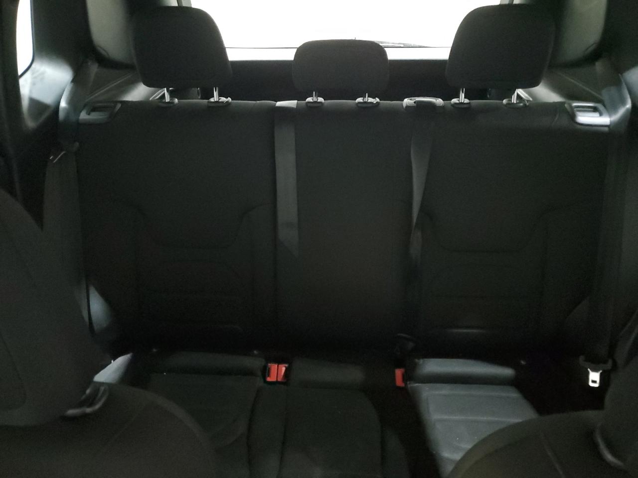 2021 Jeep Renegade - Image 10