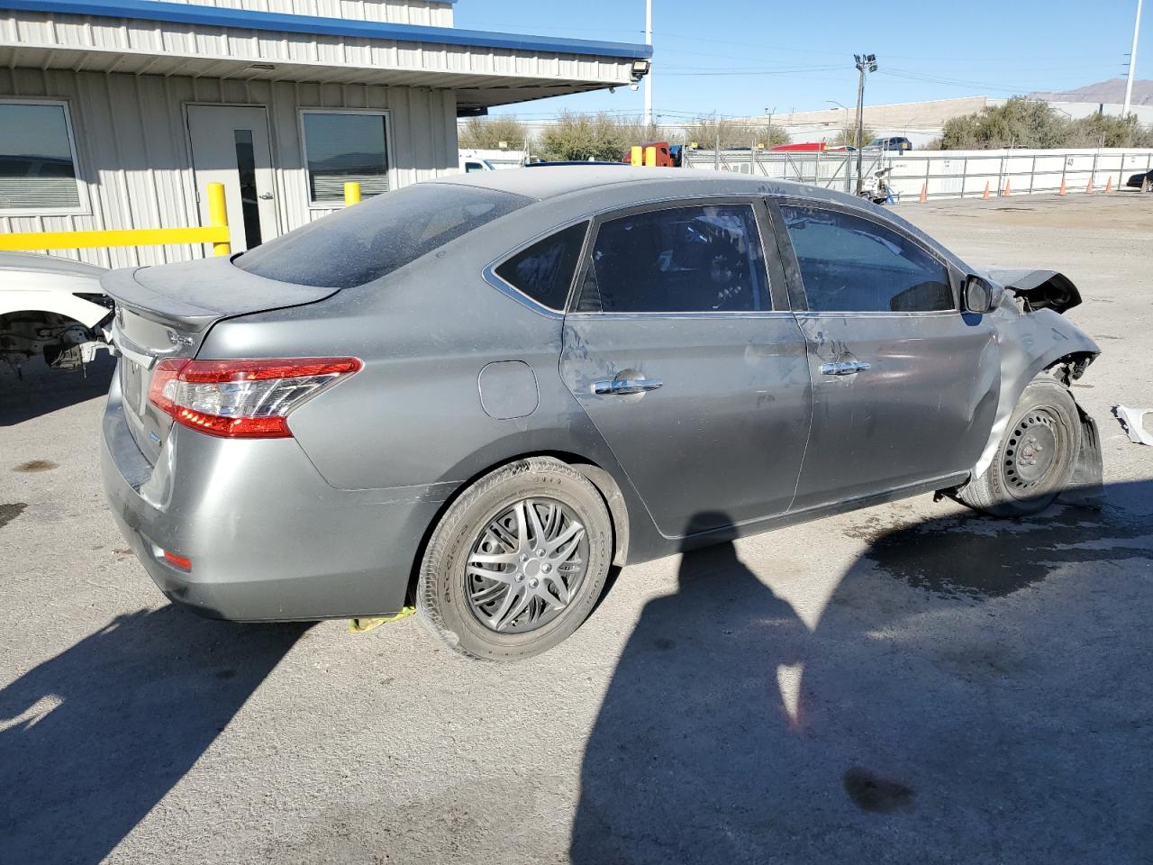 2014 Nissan Sentra - Image 3