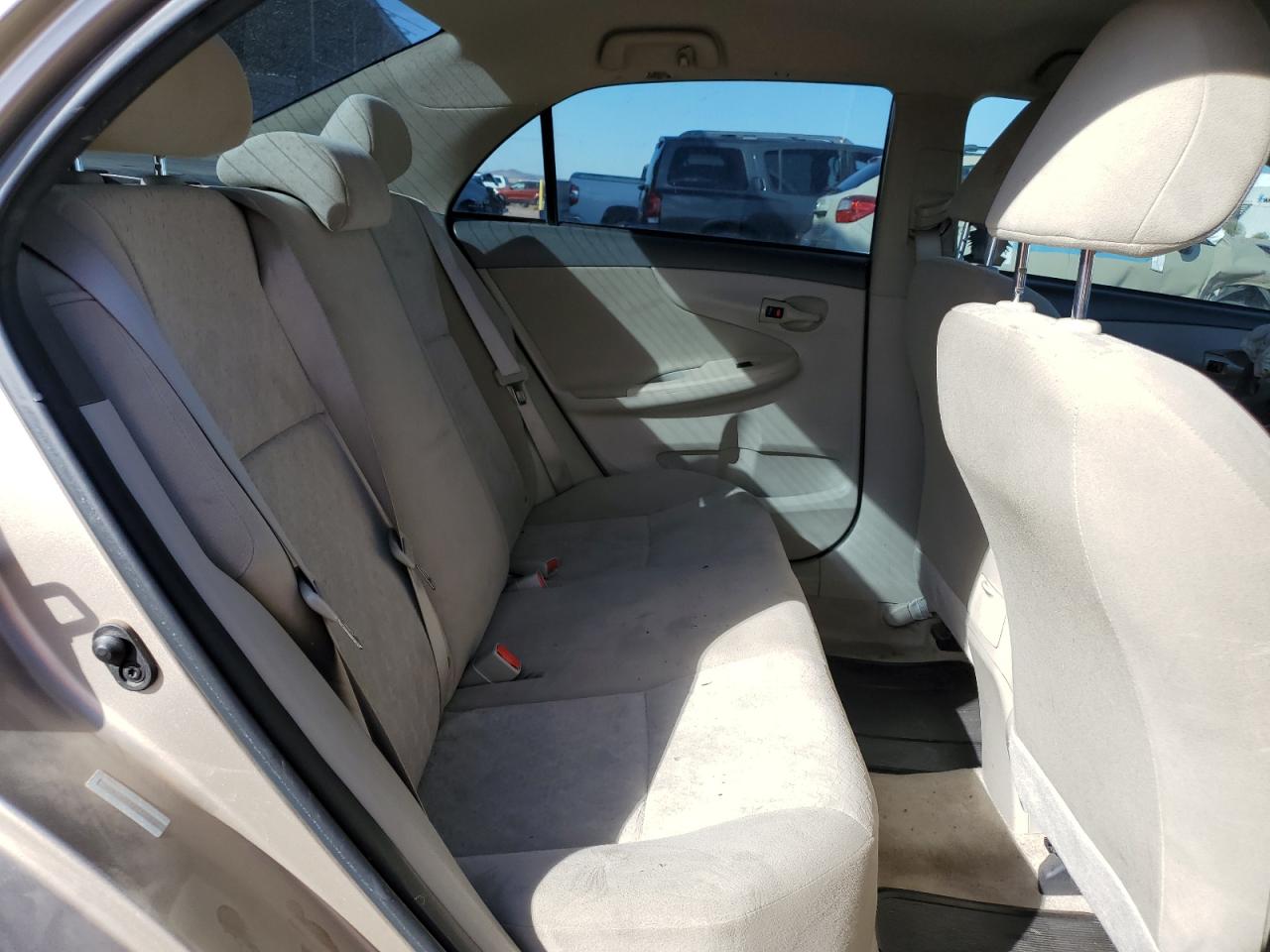 2009 Toyota Corolla - Image 10