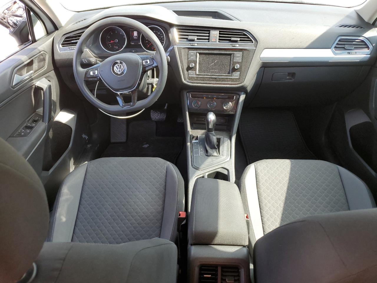 2019 Volkswagen Tiguan - Image 8