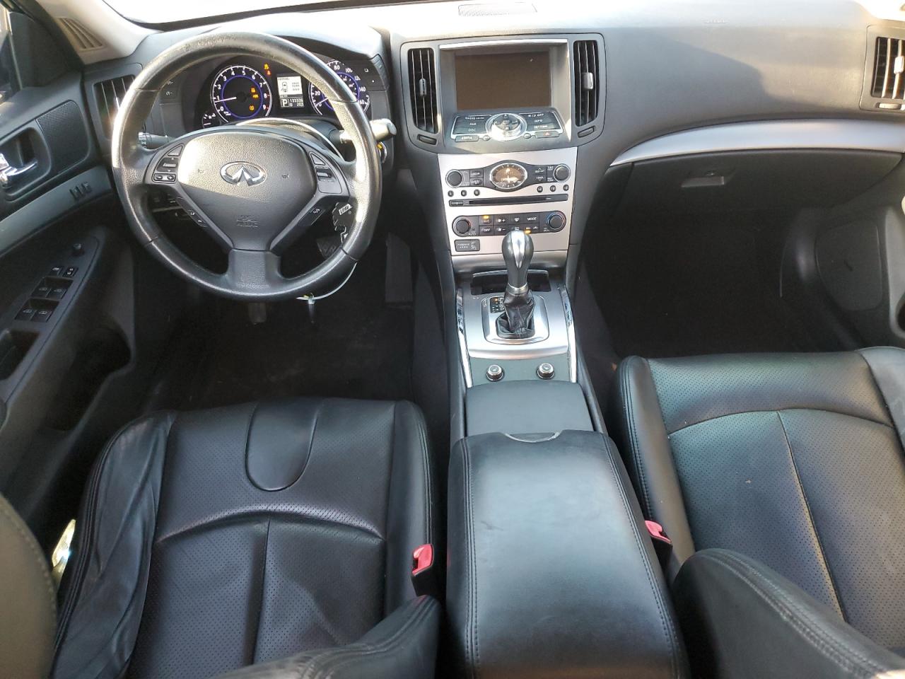 2010 Infiniti G - Image 8