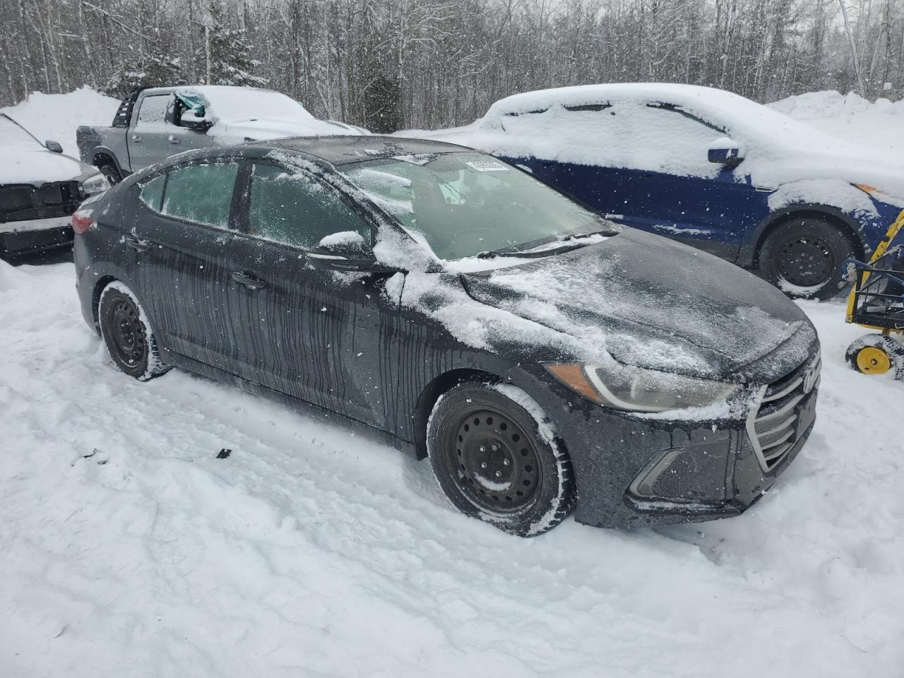 2017 Hyundai Elantra - Image 4