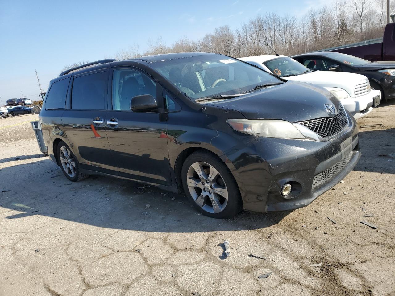 2014 Toyota Sienna - Image 4