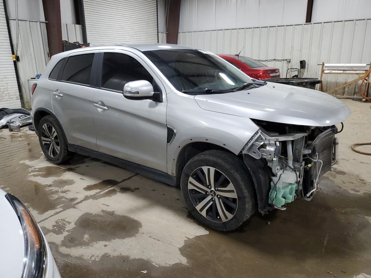 2020 Mitsubishi Outlander - Image 4