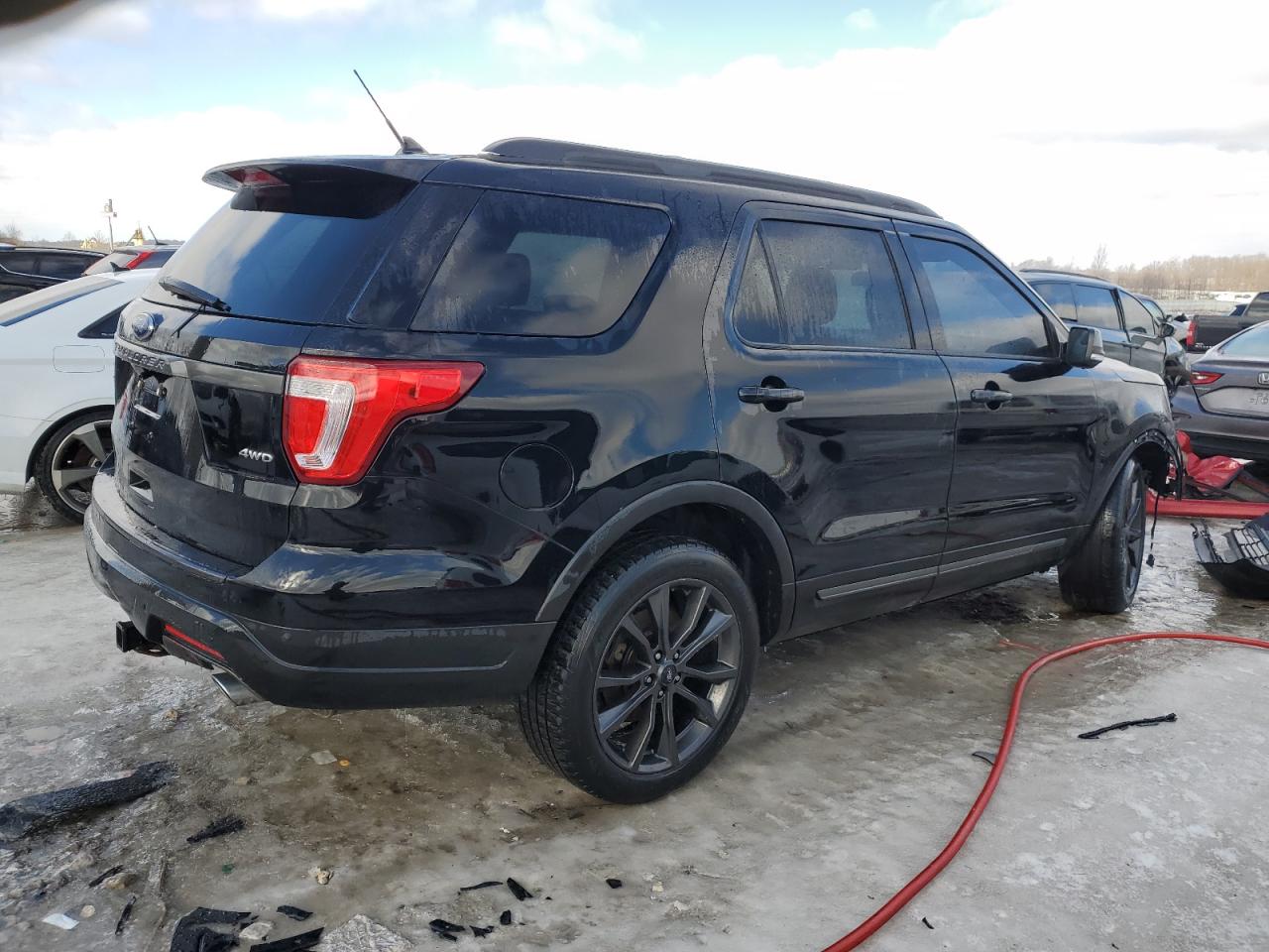2018 Ford Explorer - Image 3