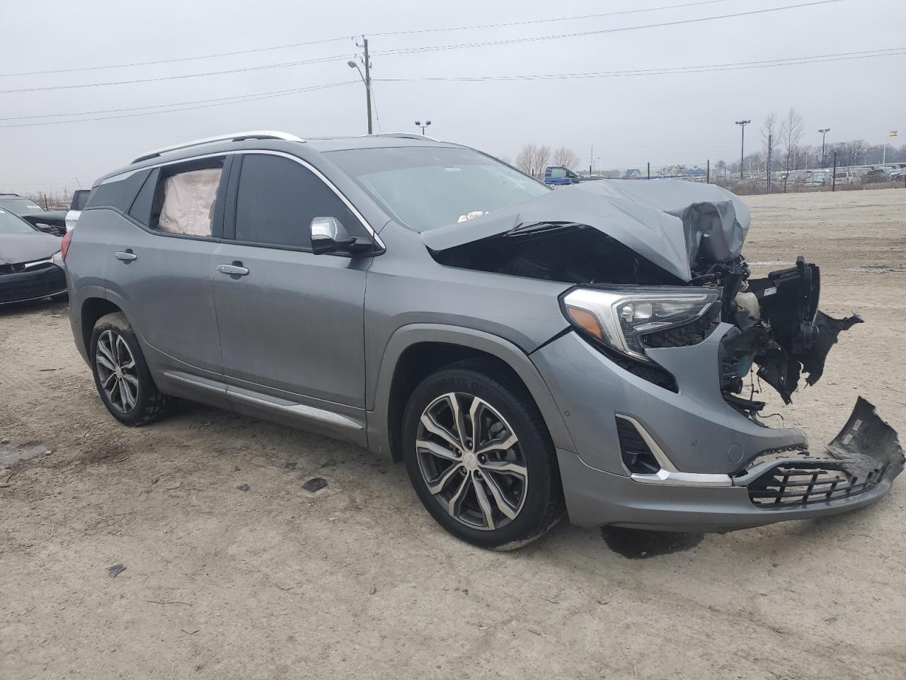 2019 GMC Terrain - Image 4