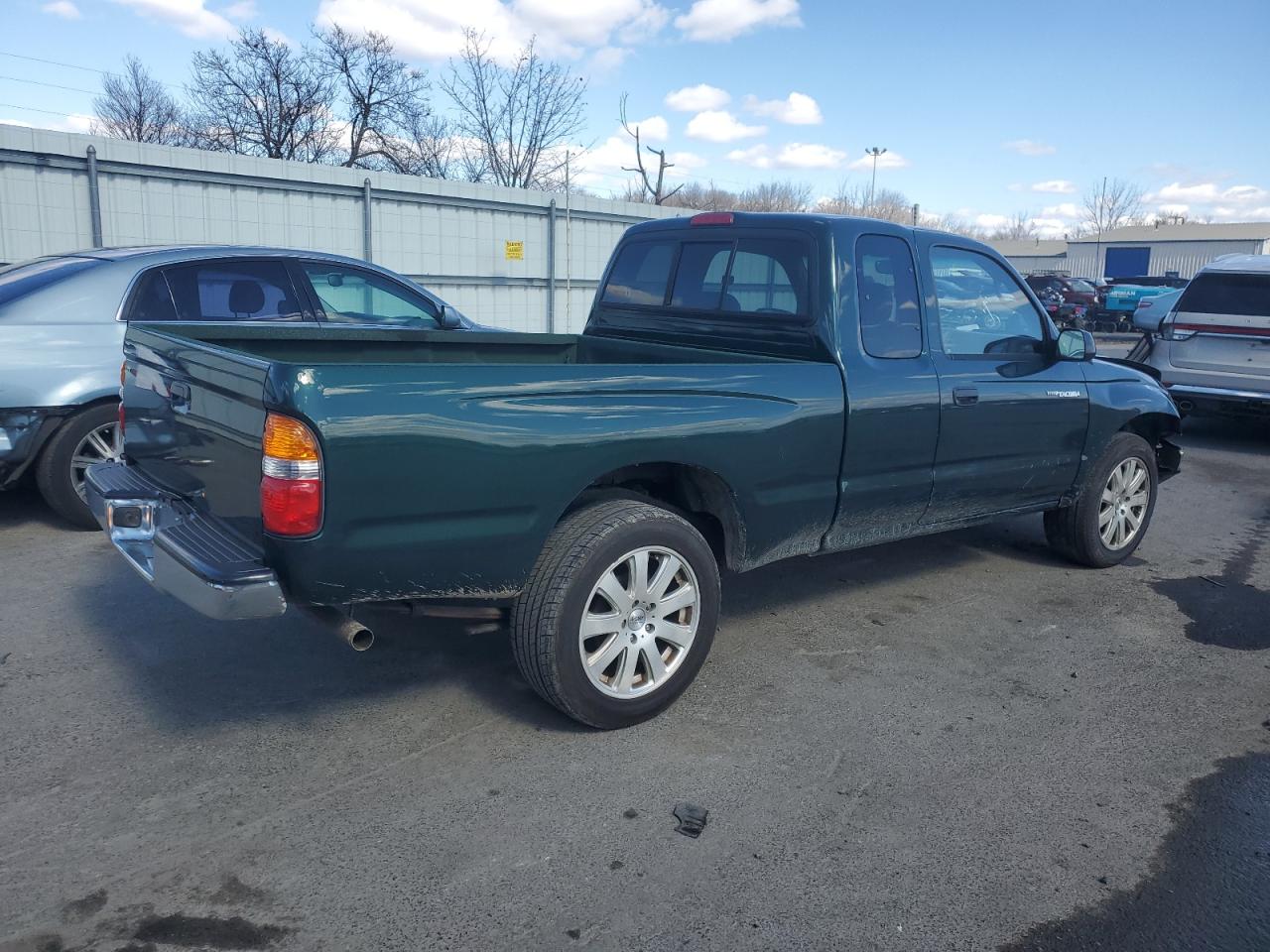 2002 Toyota Tacoma - Image 3