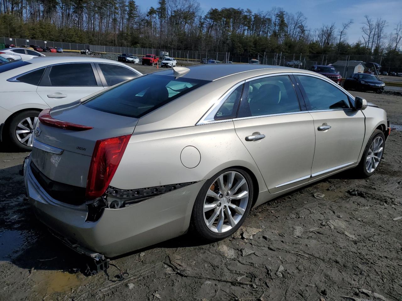 2016 Cadillac XTS - Image 3