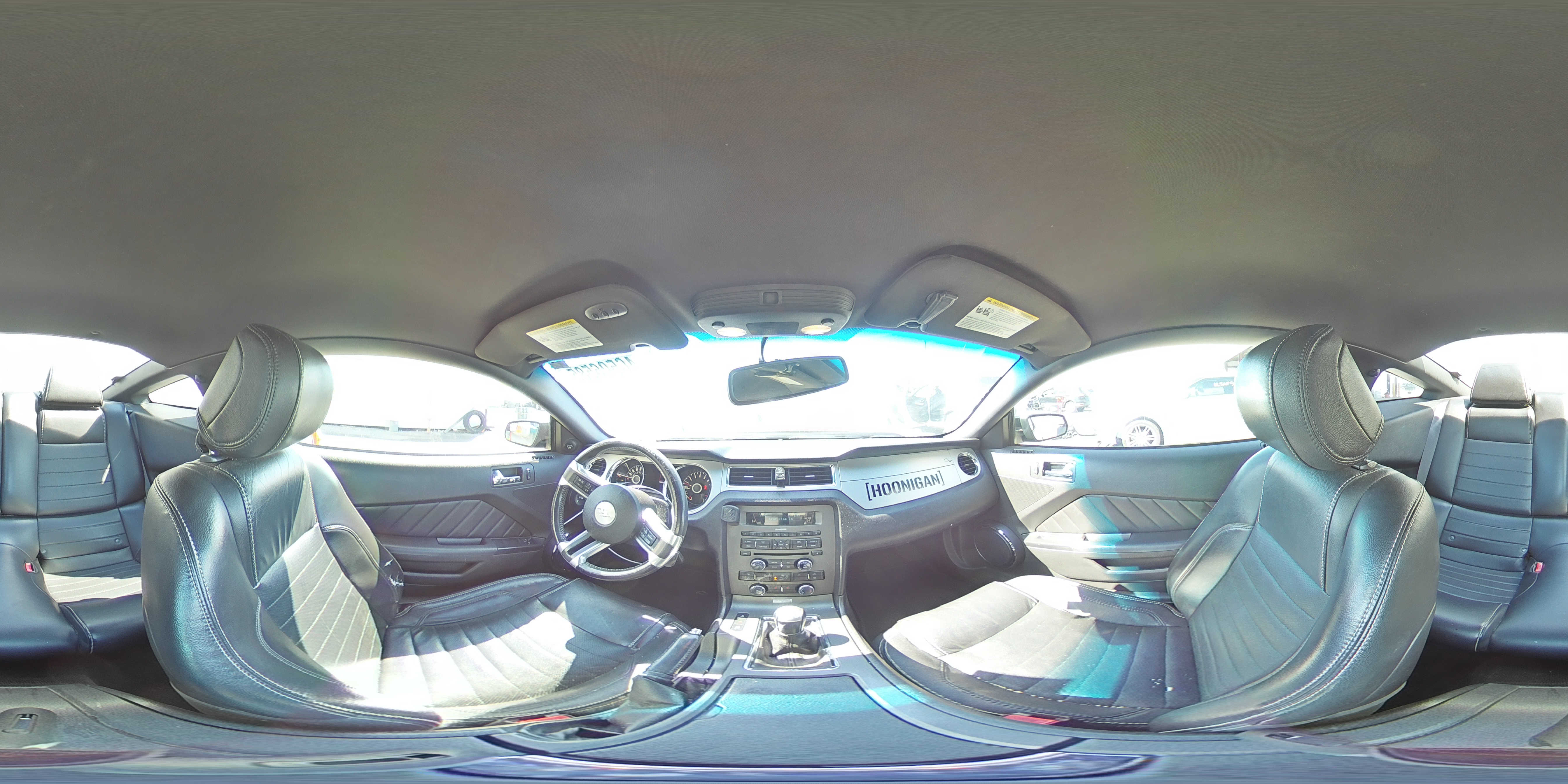 2014 Ford Mustang - Image 14