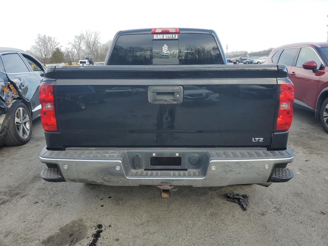 2014 Chevrolet Silverado - Image 6