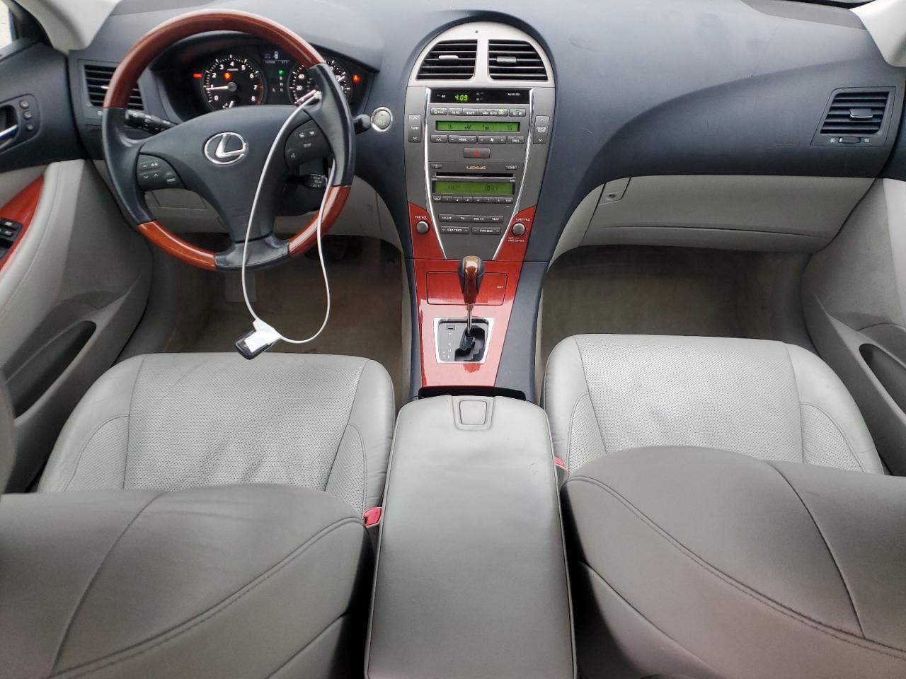 2007 Lexus ES - Image 8