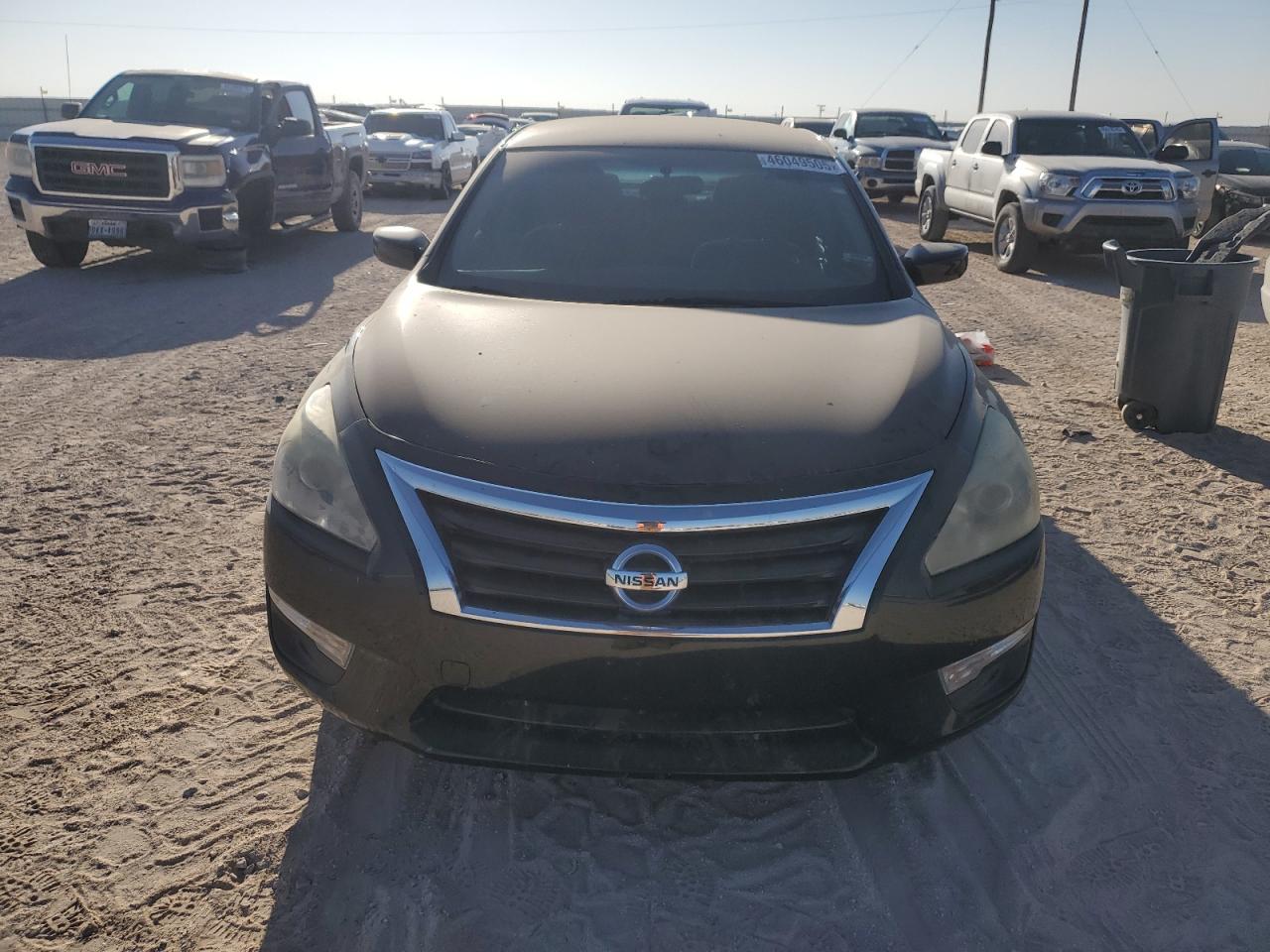 2015 Nissan Altima - Image 5