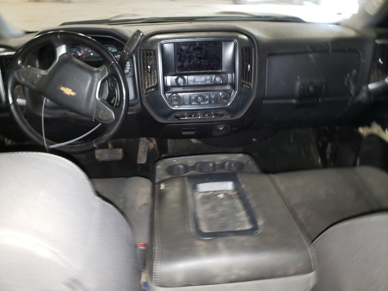 2016 Chevrolet Silverado - Image 8