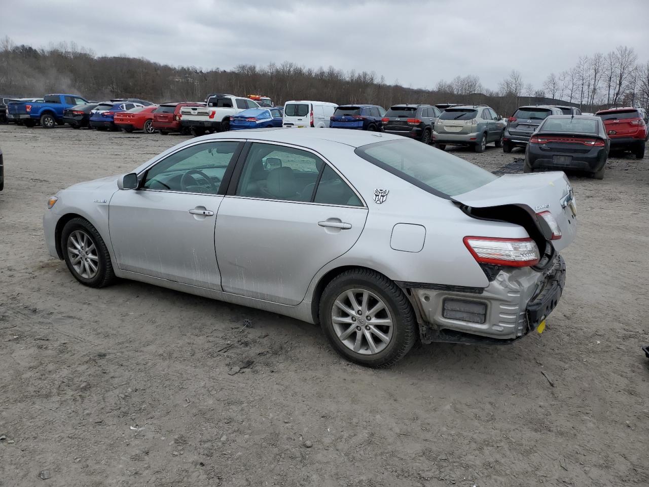 2010 Toyota Camry - Image 2