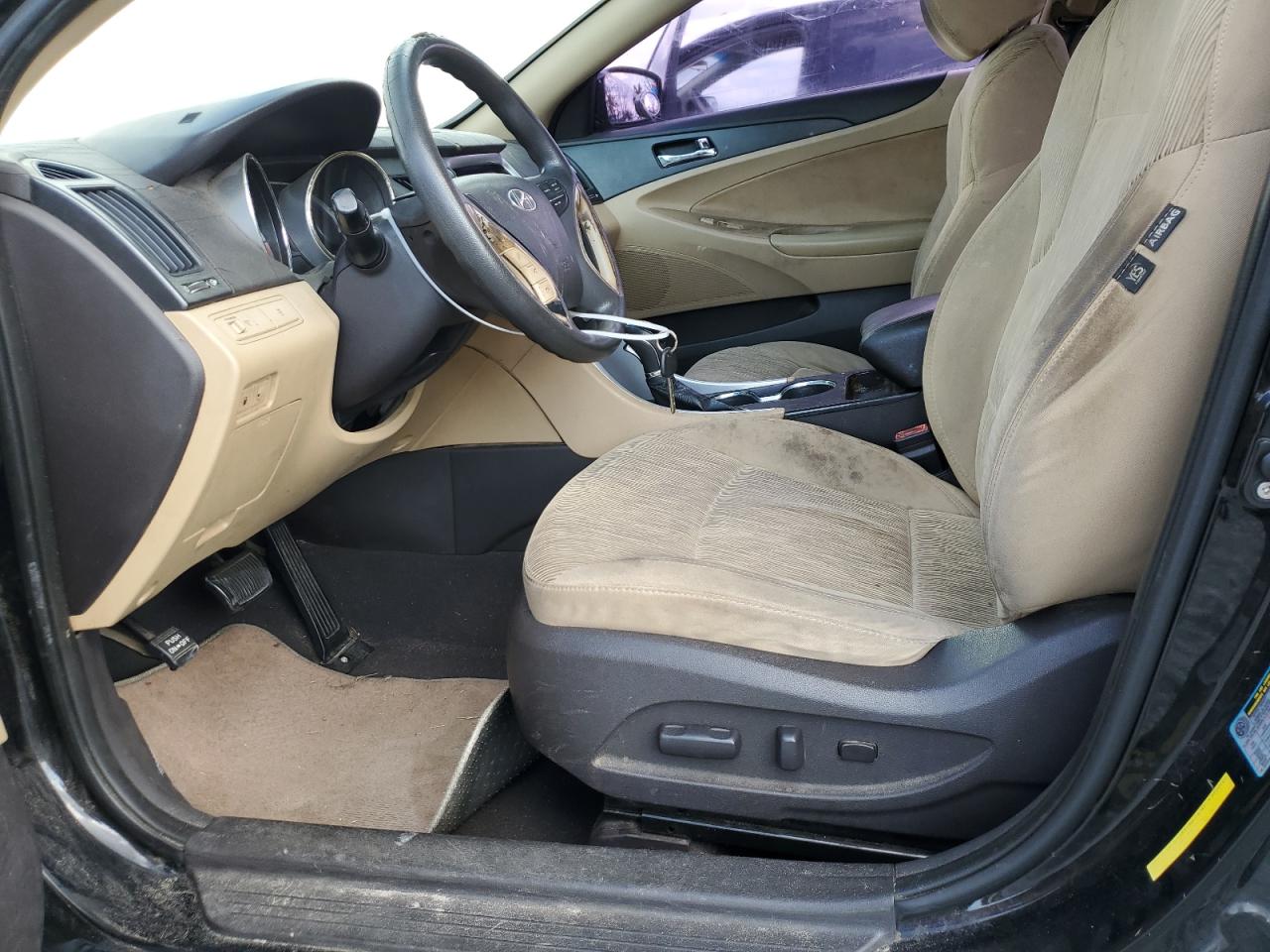 2011 Hyundai Sonata - Image 7
