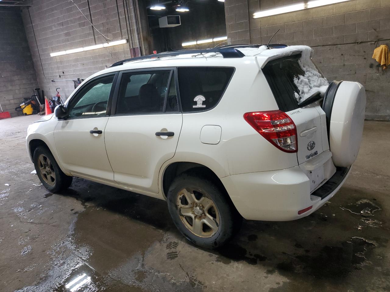2011 Toyota RAV 4 - Image 2