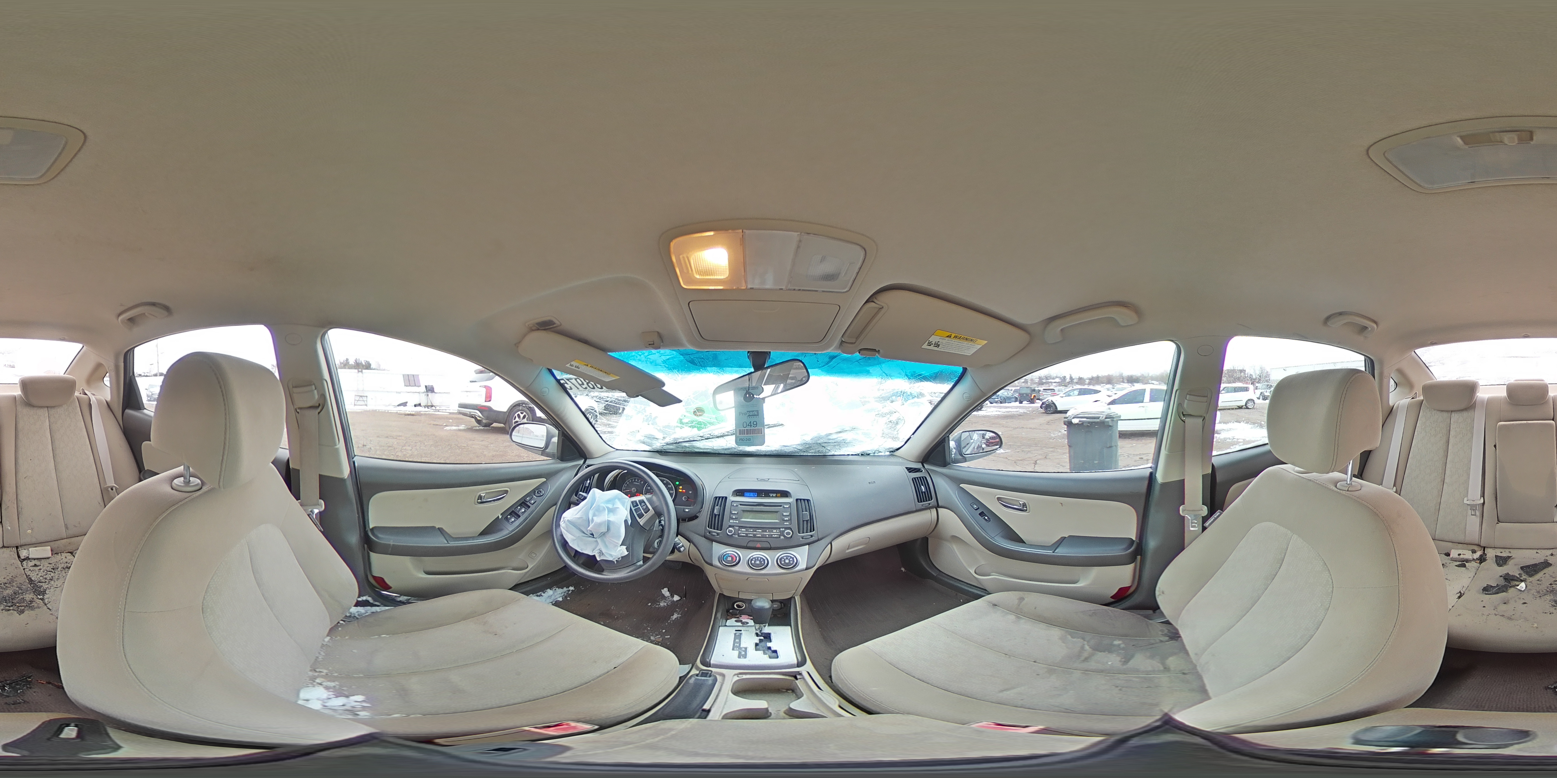 2010 Hyundai Elantra - Image 13