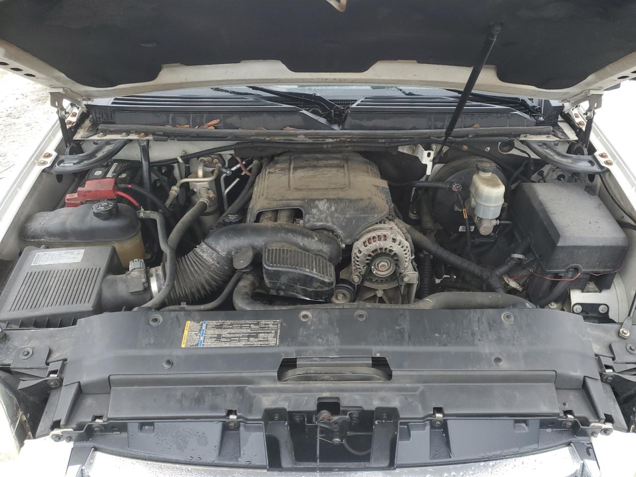 2010 GMC Yukon - Image 12