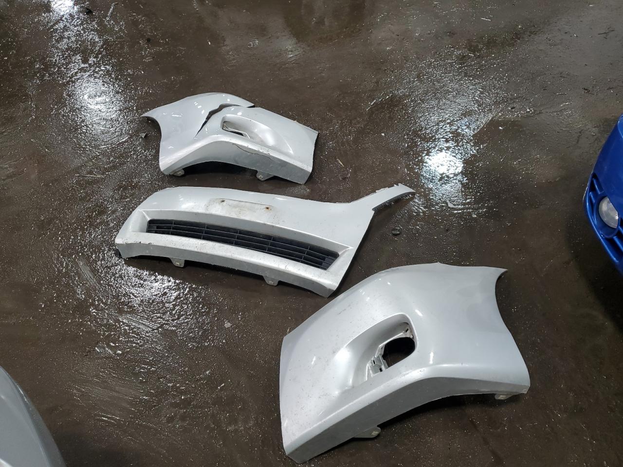 2011 Toyota Camry - Image 12