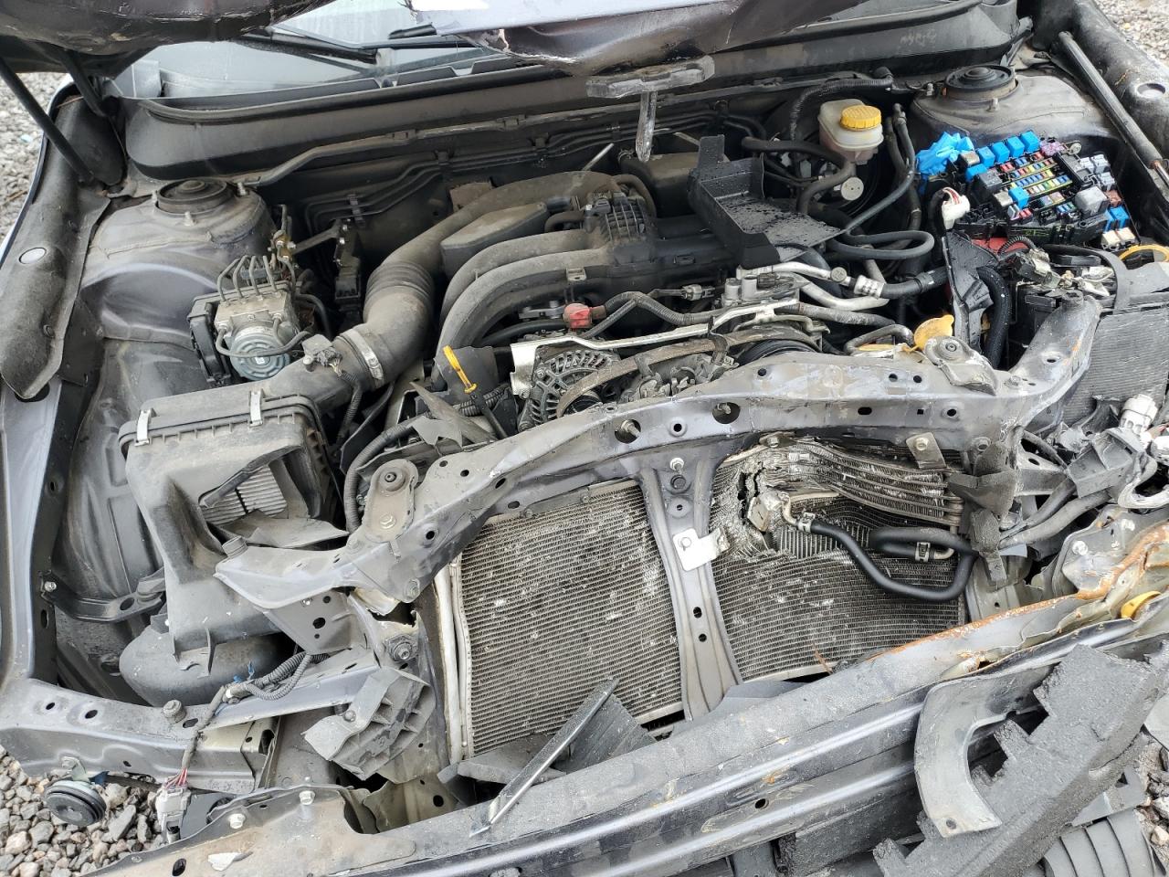2015 Subaru Outback - Image 12
