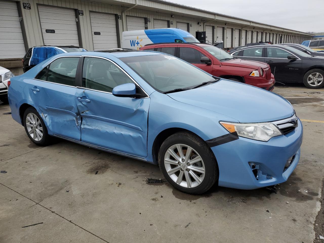 2013 Toyota Camry - Image 4