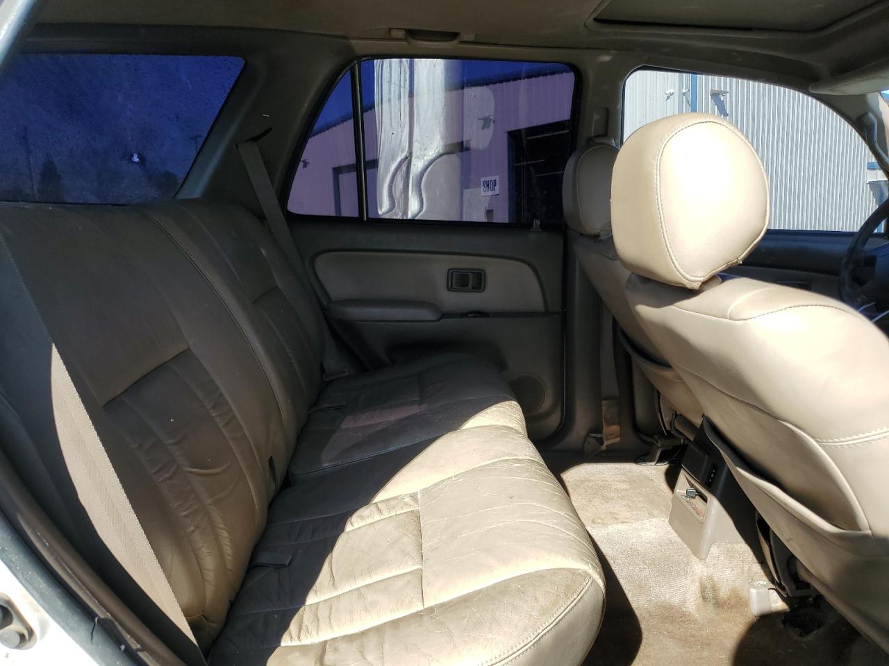 1998 Toyota 4Runner - Image 11