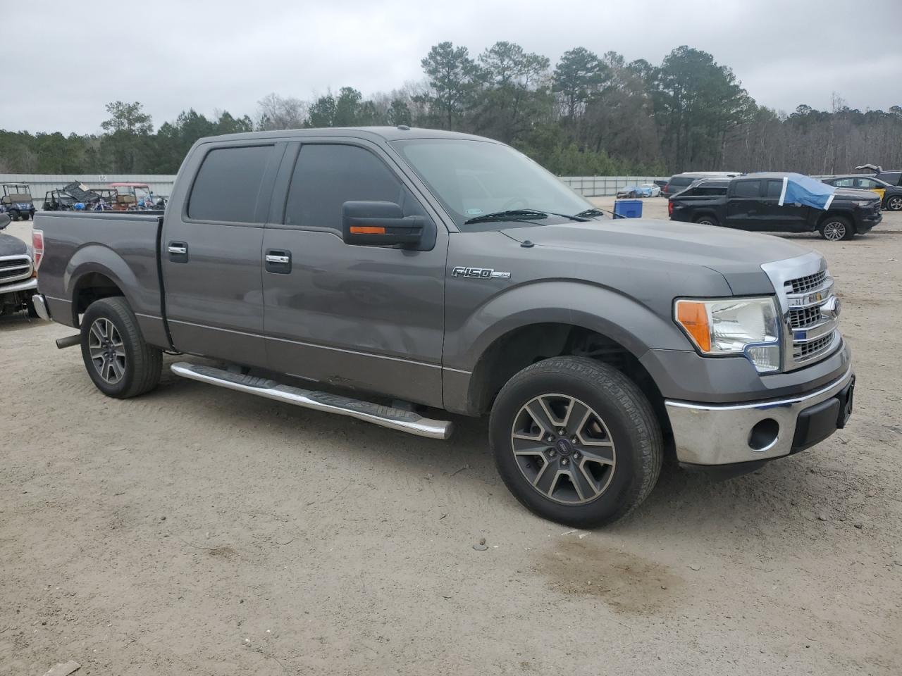 2013 Ford F-150 - Image 4