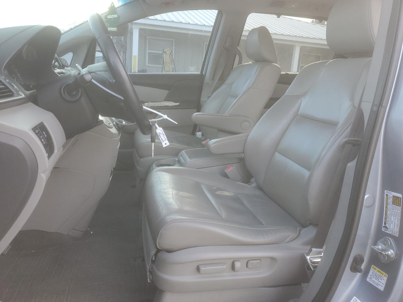 2011 Honda Odyssey - Image 7