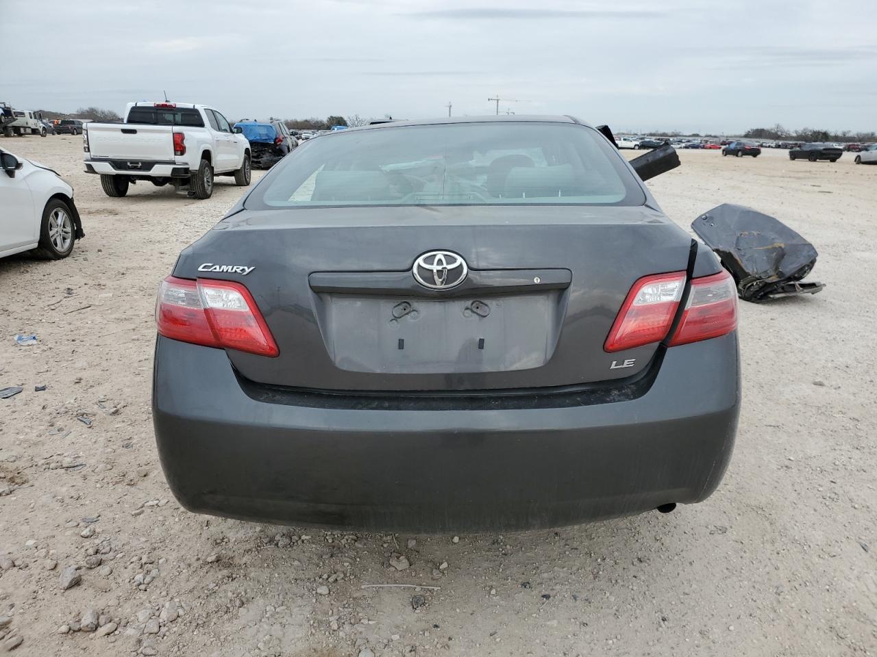 2008 Toyota Camry - Image 6