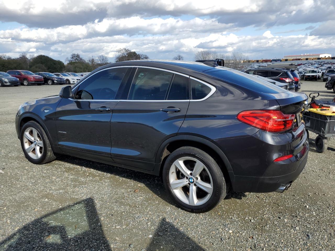 2015 BMW X4 - Image 2