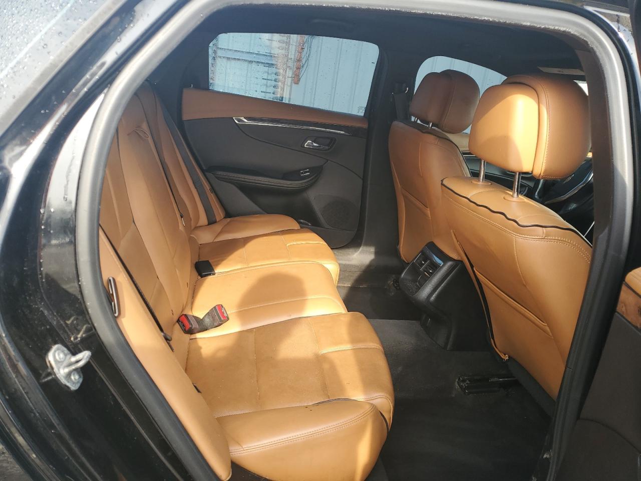 2014 Chevrolet Impala - Image 10