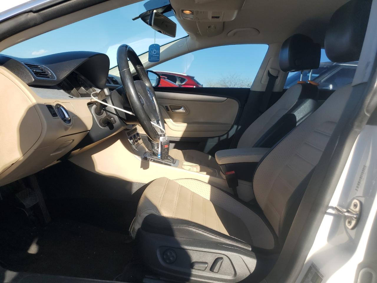 2014 Volkswagen Passat CC - Image 7