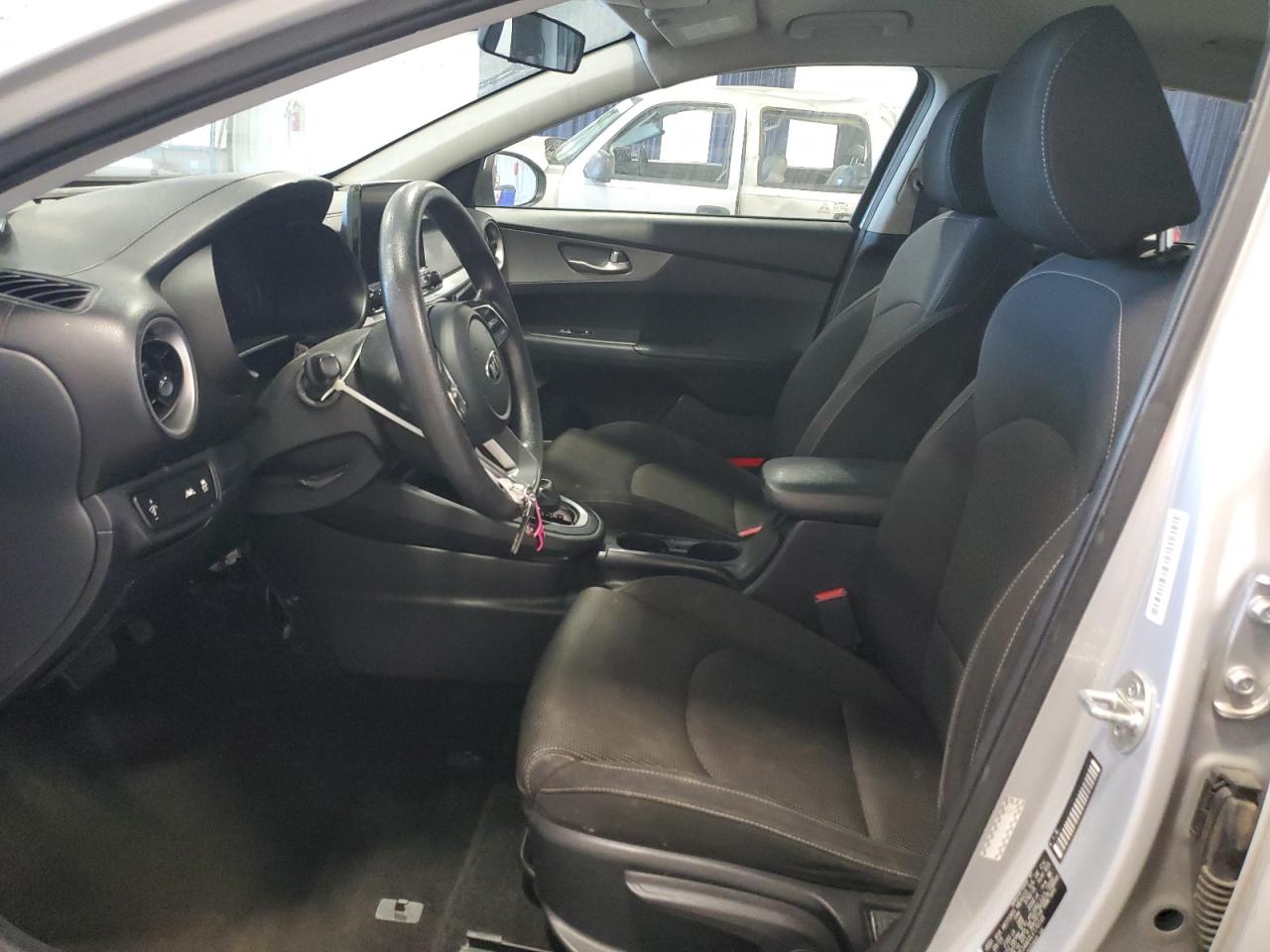 2020 Kia Forte - Image 7