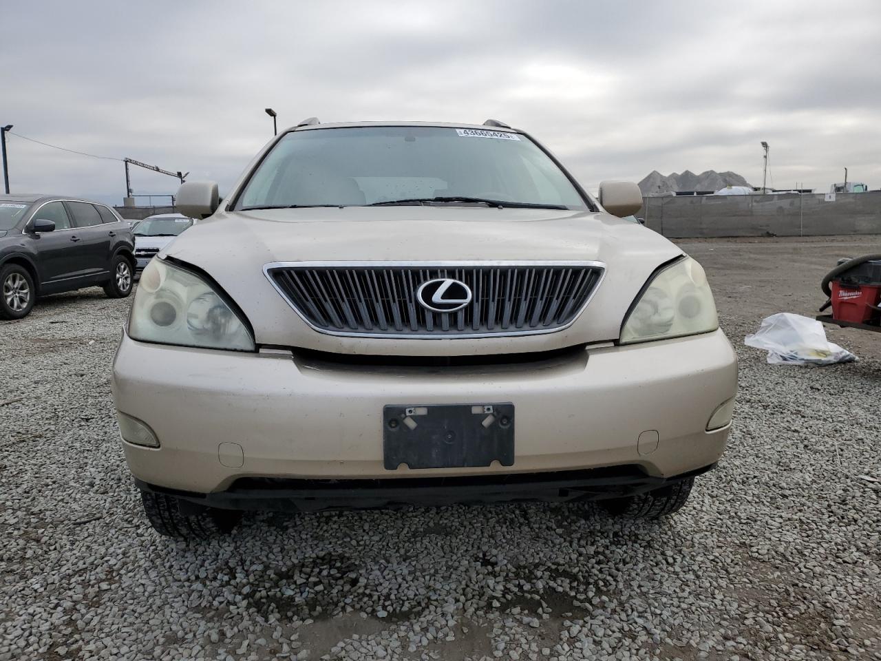 2004 Lexus RX - Image 5