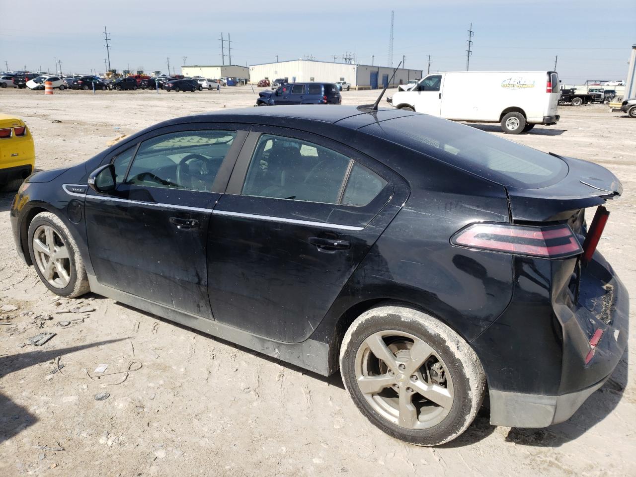 2013 Chevrolet Volt - Image 2