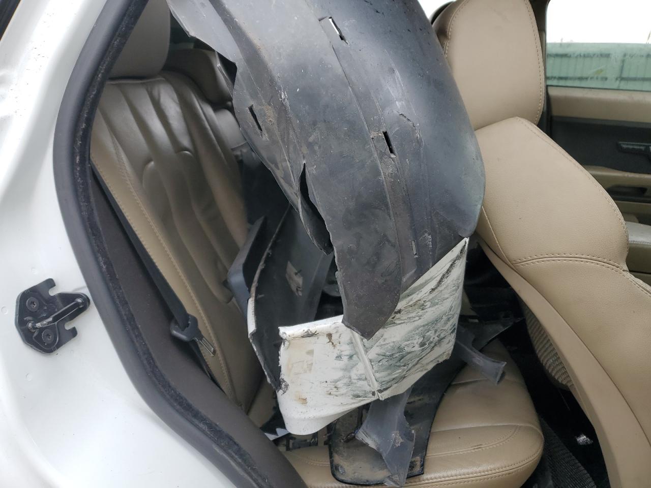 2013 Land Rover Range Rover - Image 11