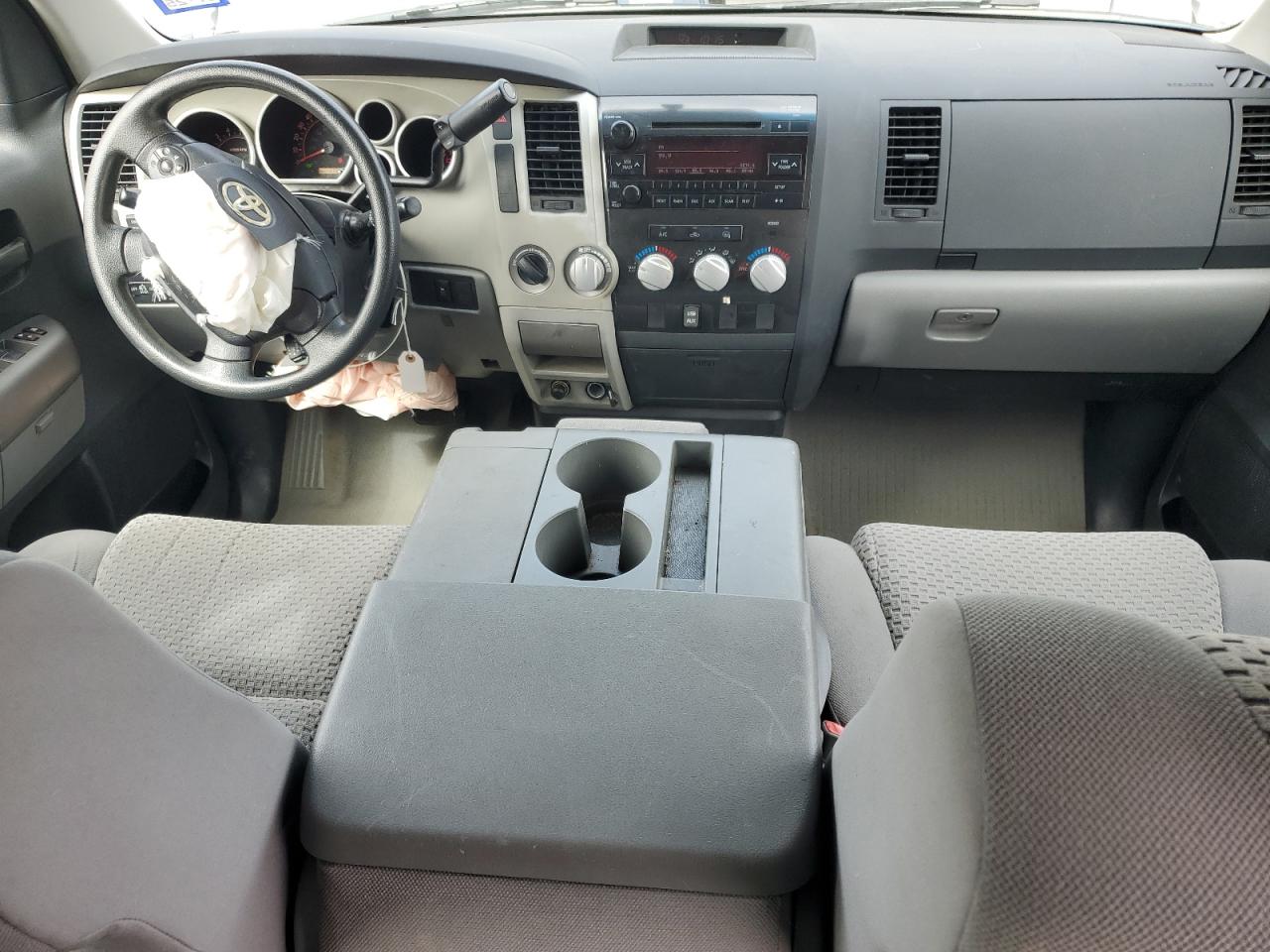 2010 Toyota Tundra - Image 8