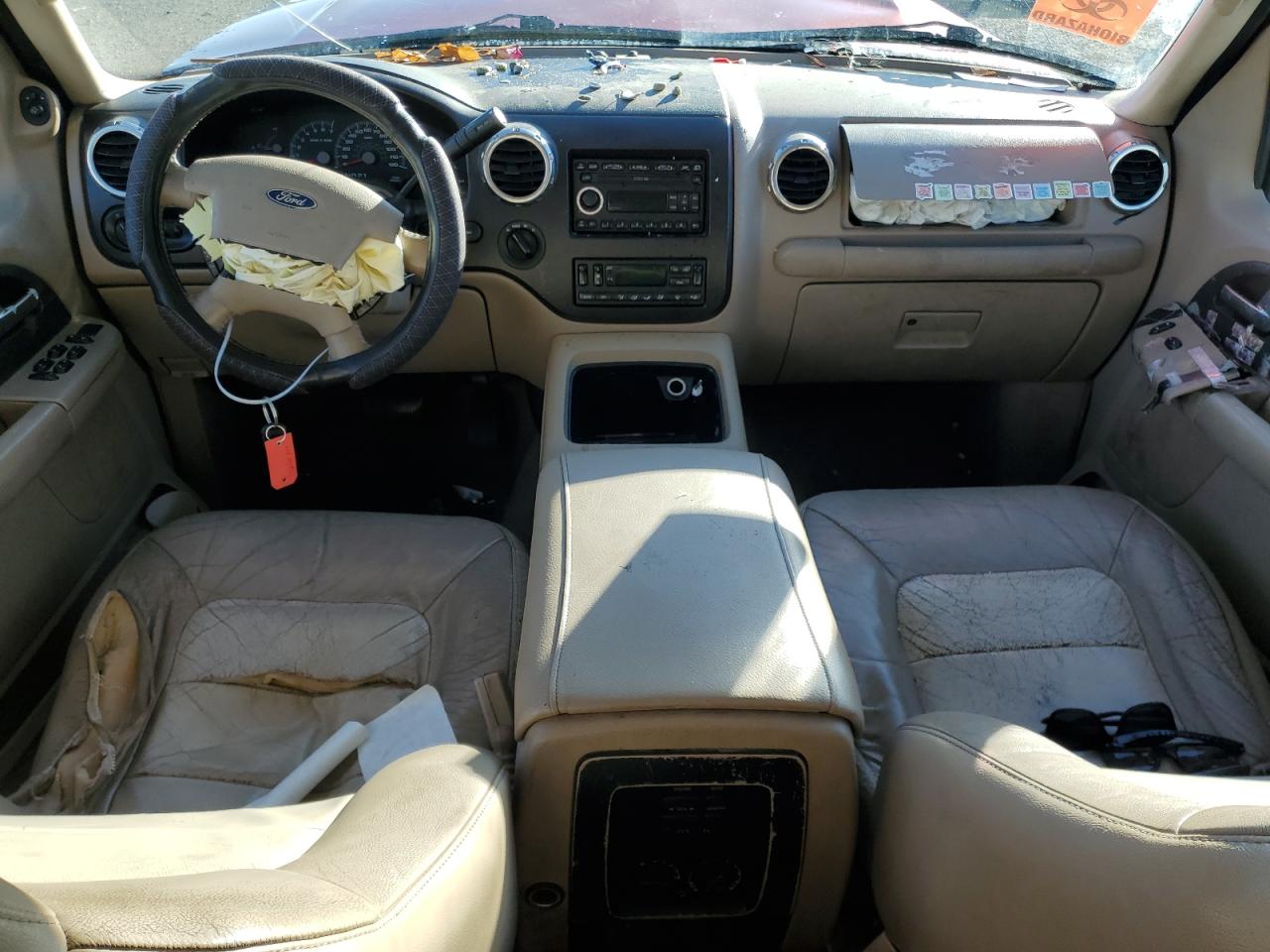 2004 Ford Expedition - Image 8