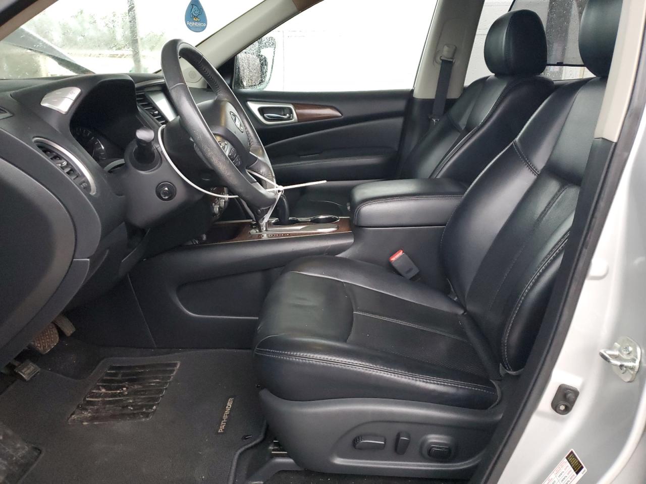 2017 Nissan Pathfinder - Image 7