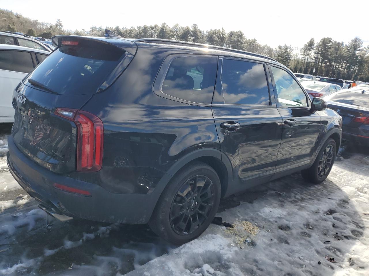 2022 Kia Telluride - Image 3