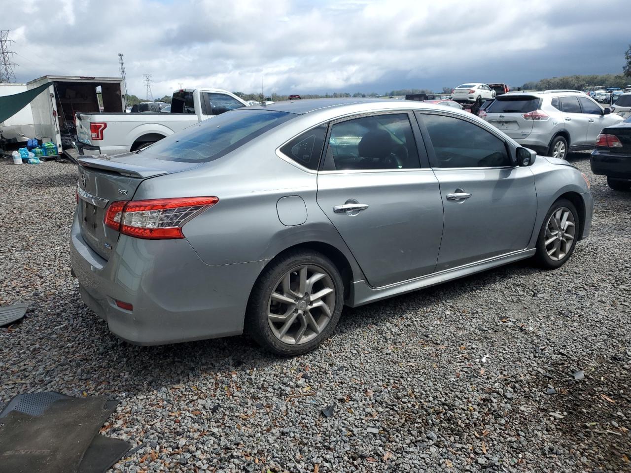 2014 Nissan Sentra - Image 3