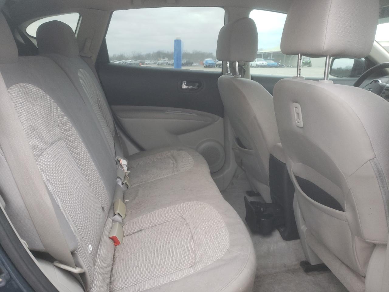 2013 Nissan Rogue - Image 11