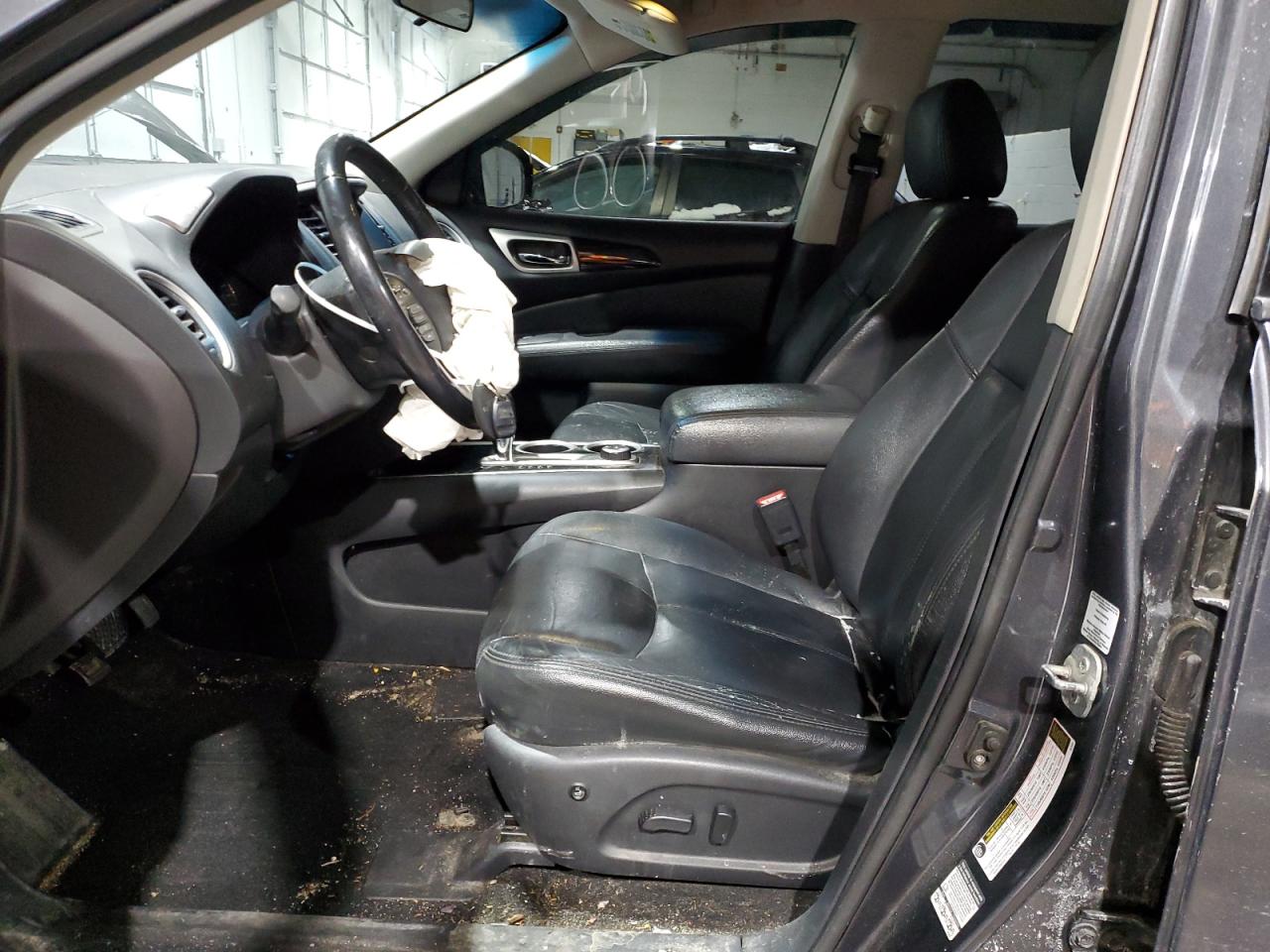 2014 Nissan Pathfinder - Image 7