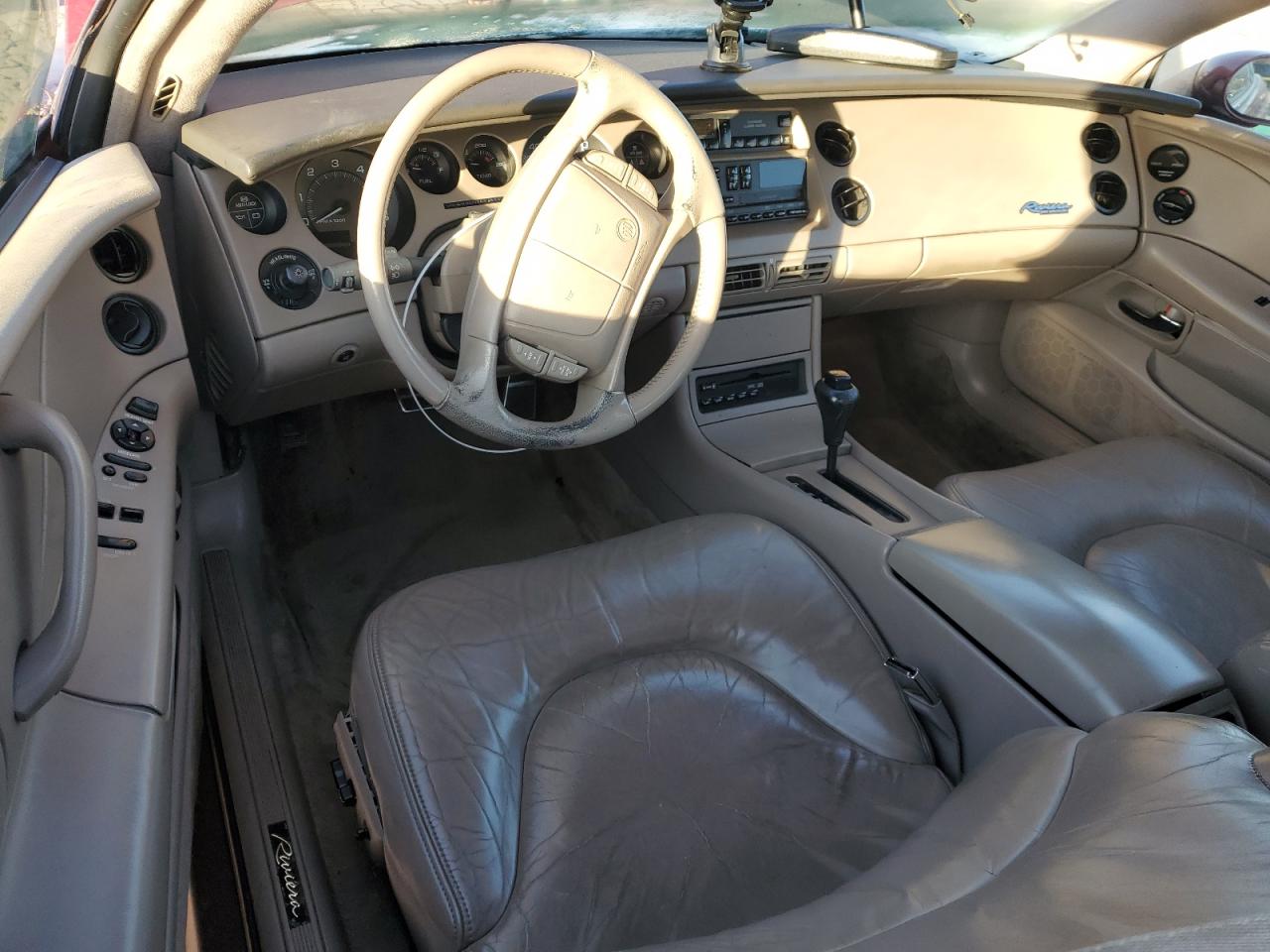1995 Buick Riviera - Image 8