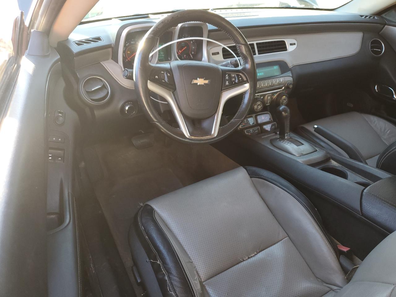 2012 Chevrolet Camaro - Image 8