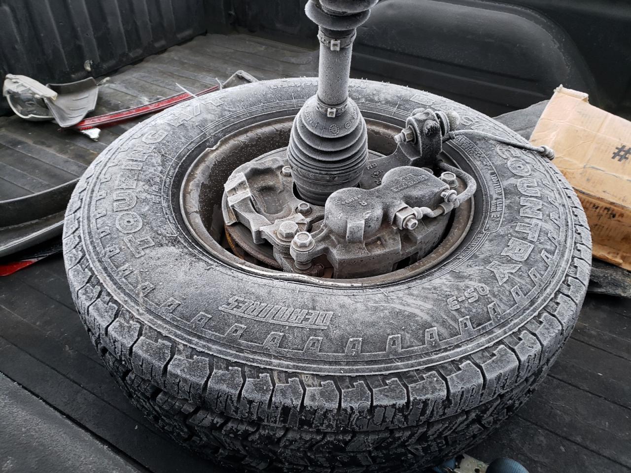 1999 Chevrolet Silverado - Image 12