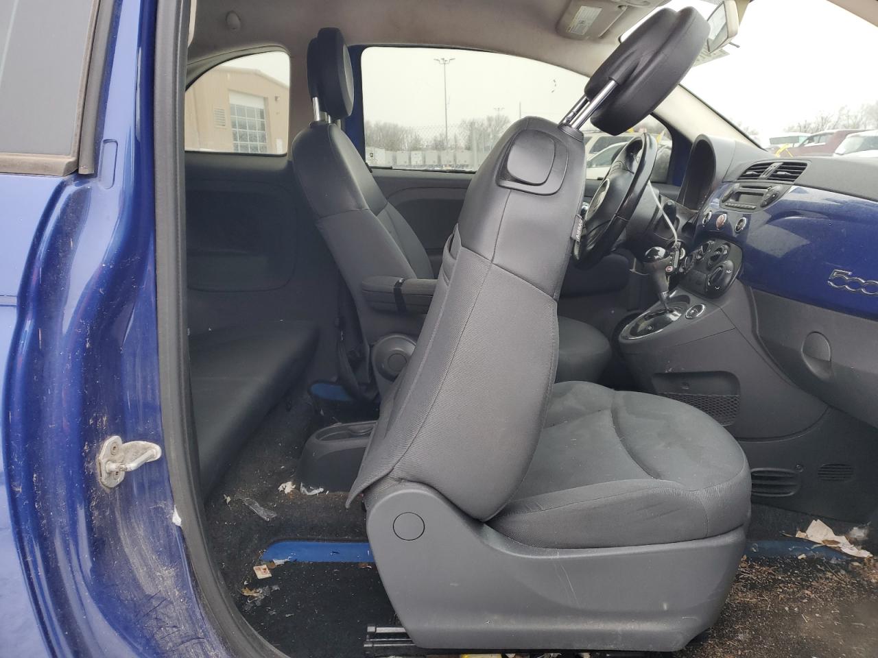 2012 Fiat 500 - Image 10